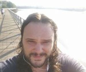 Andoni Carbajal 