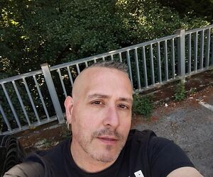 carlos